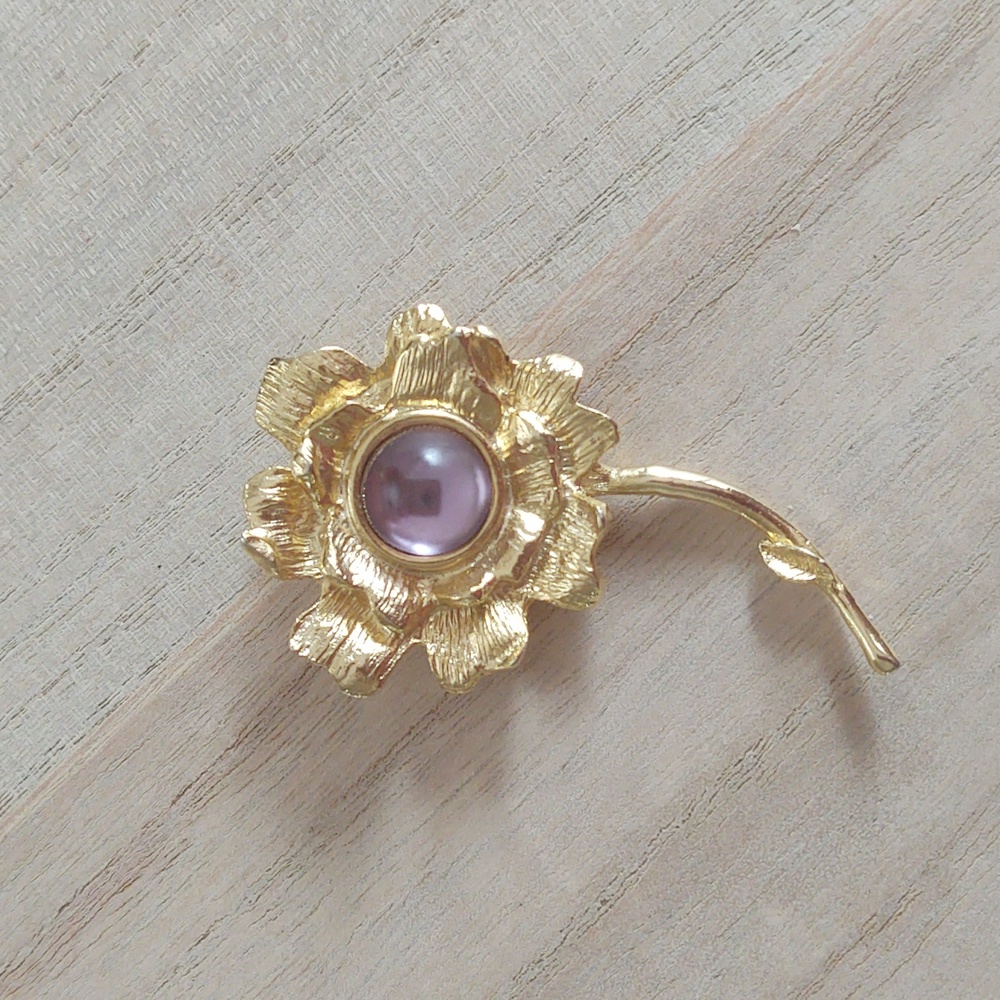 Gold Flower Brooch
